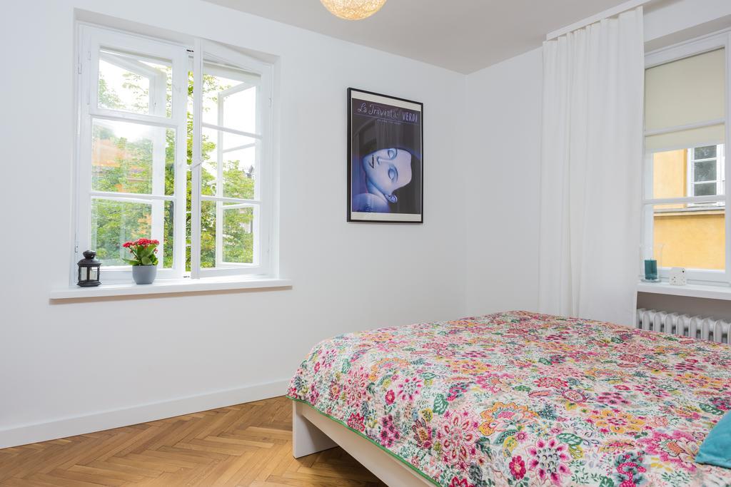 ワルシャワBaker Streetアパートメント 部屋 写真